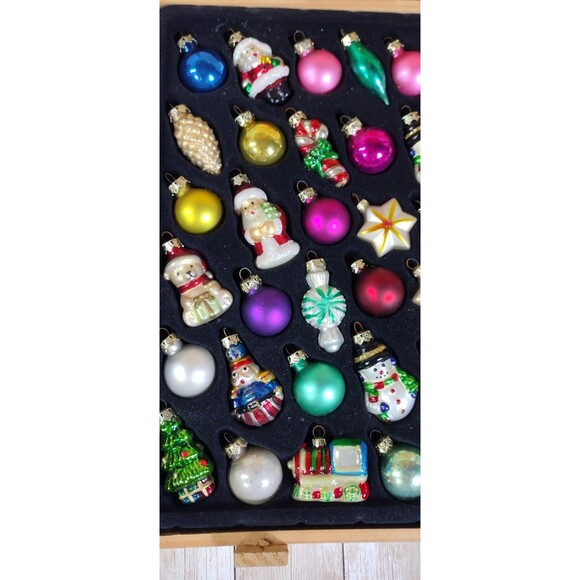 VTG Thomas Pacconi Mini Cristmas Ornaments 48 Glass Mercury Wooden Box Complete - Picture 2 of 7
